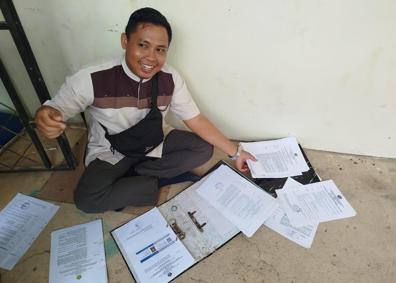 Drajat Guru MAN 3 Muaro Jambi Urus Administrasi Pengajuan PPG Ke MAN 1 Muaro Jambi