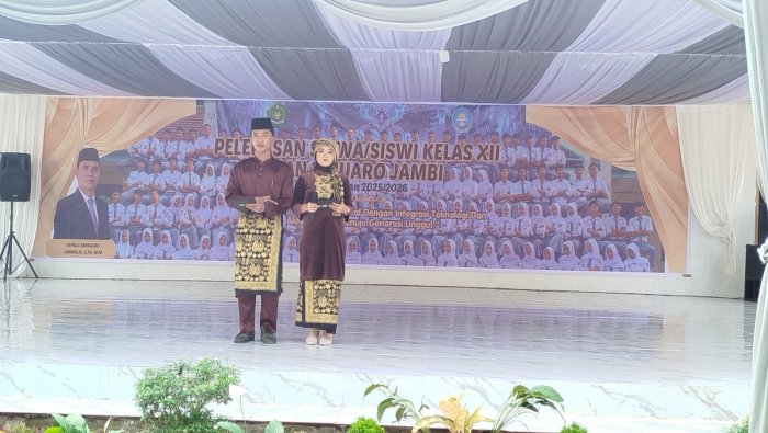 Perpisahan Kelas XII MAN 1 Muaro Jambi Berlangsung Lancar Perpisahan Kelas XII MAN 1 Muaro Jambi Berlangsung Lancar