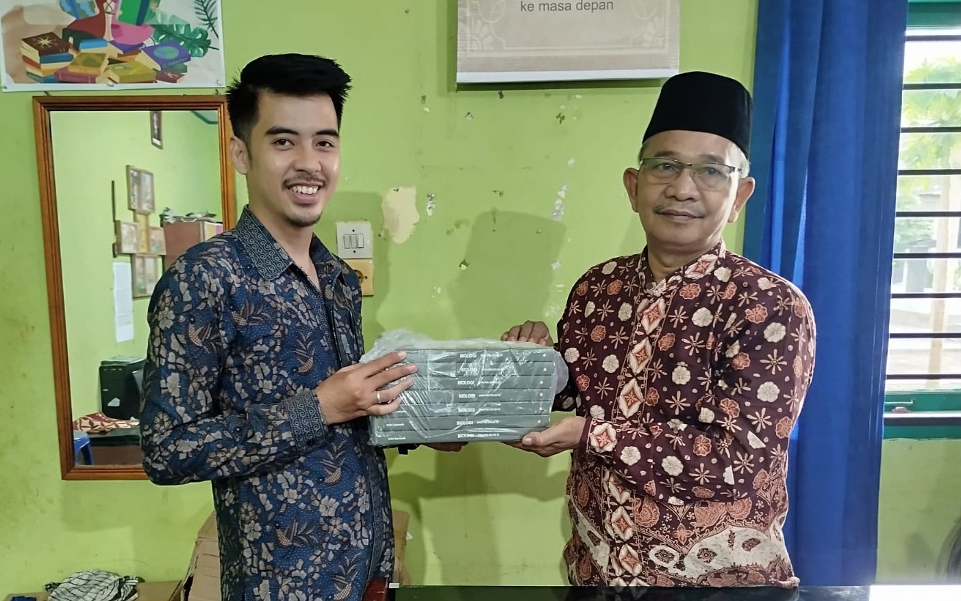 Pustaka MAN 1 Muaro Jambi Sudah Bisa Melayani Peminjaman Buku Pustaka MAN 1 Muaro Jambi Sudah Bisa Melayani Peminjaman Buku