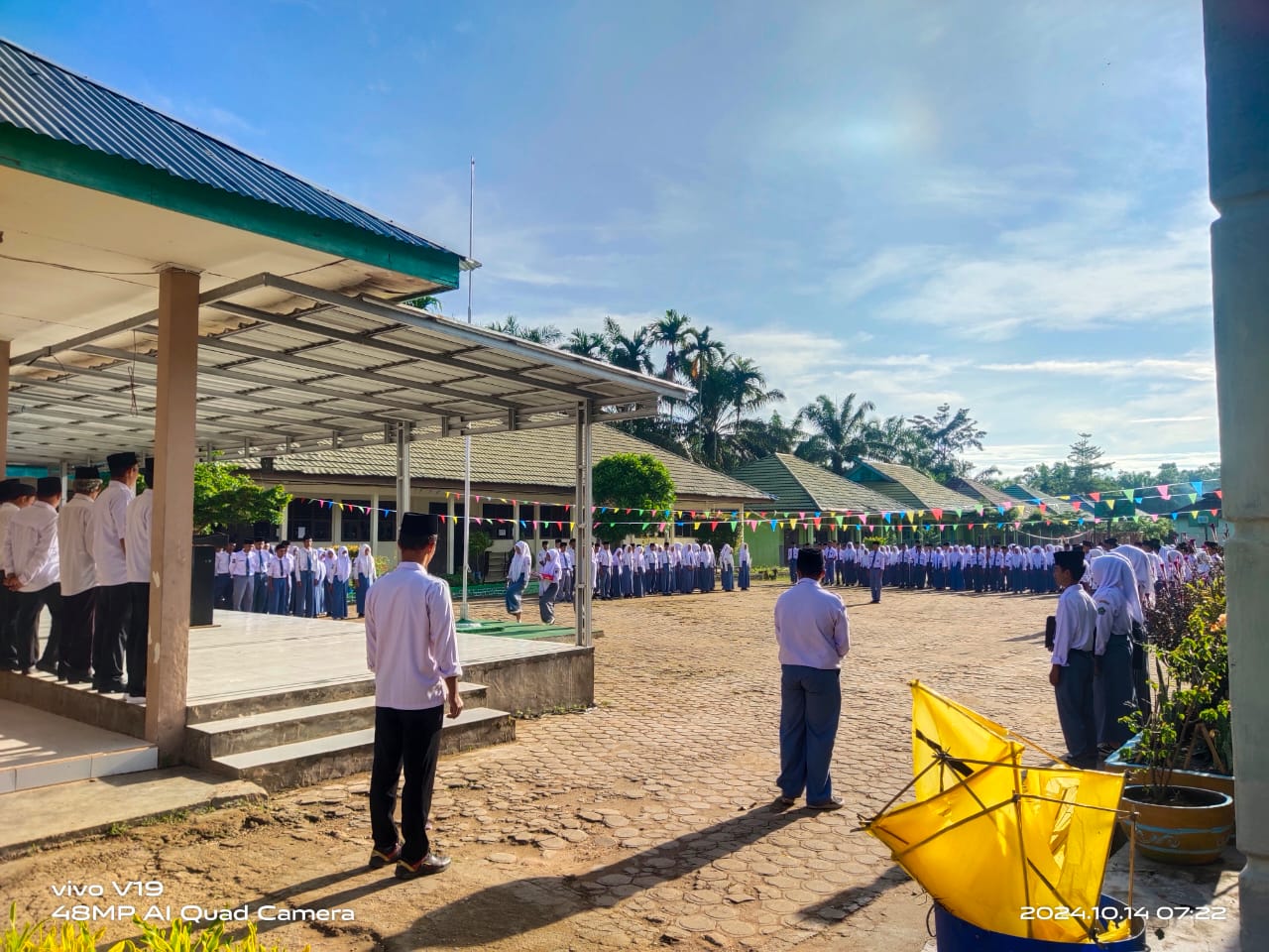 Amanat Upacara : Sulisetiawati AJakTingkatkan Kedisiplinan 