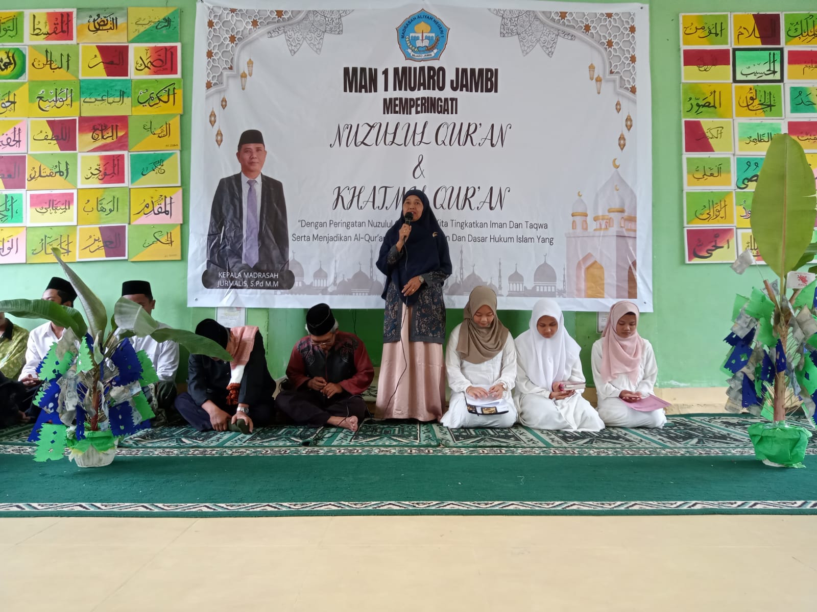 MAN 1 Muaro Jambi Gelar Khotmil Quran, Tanamkan Kecintaan pada Al-Quran 