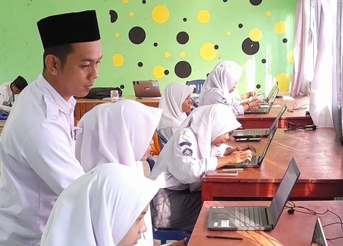 Proktor MAN 1 Muaro Jambi Mulai Input Pilihan Mapel TKA untuk Siswa Kelas XII