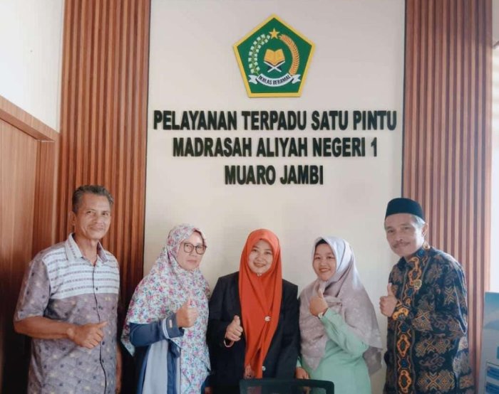 Libur Semester Tak Hentikan Layanan PMBM di MAN 1 Muaro Jambi Libur Semester Tak Hentikan Layanan PMBM di MAN 1 Muaro Jambi