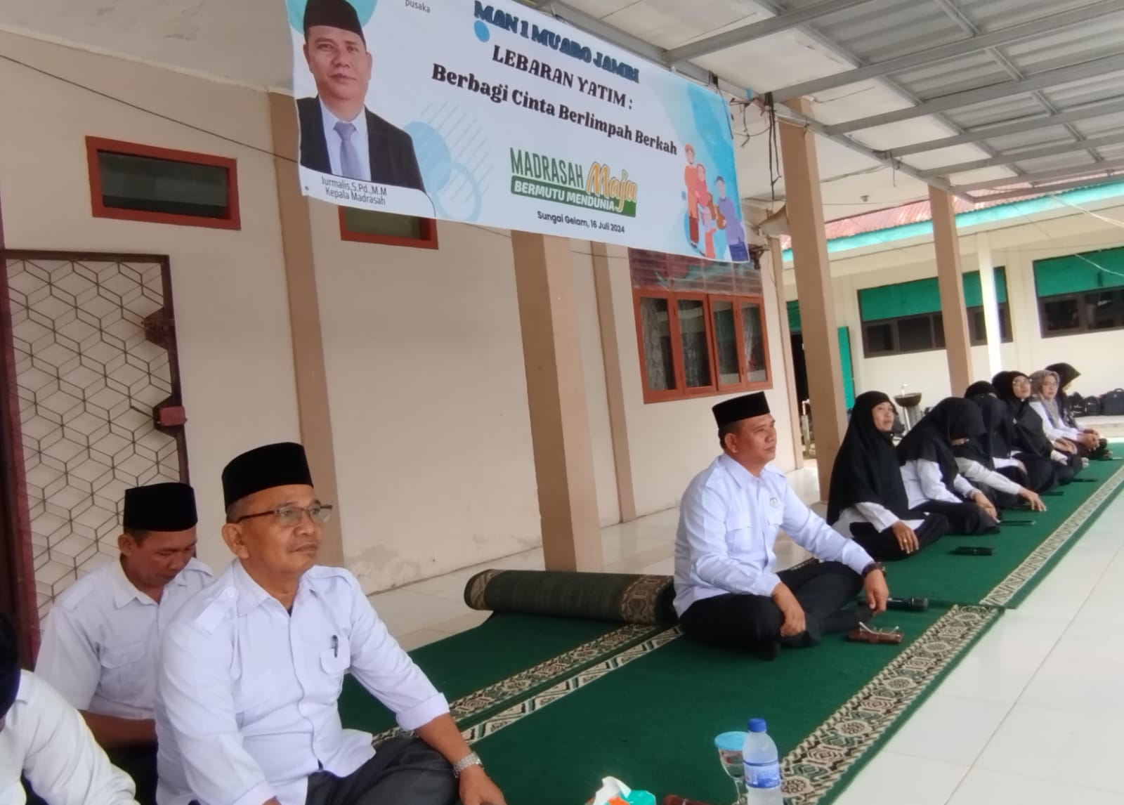 Kepala Madrasah Apresiasi Keluarga Besar MAN 1 Muaro Jambi Dukung Kegiatan Lebaran Yatim